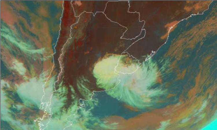 La Tormenta de Fin de Agosto se aproxima: lluvias intensas y vientos fuertes