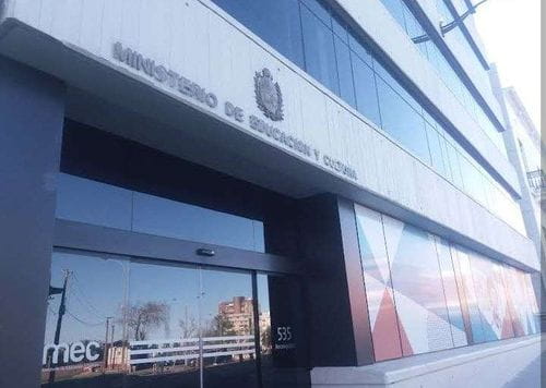 Cerca de 103.000 docentes presentaron prueba de ascenso y reubicación salarial